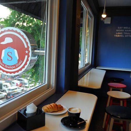 Space Boutique Hostel Yangon Dış mekan fotoğraf