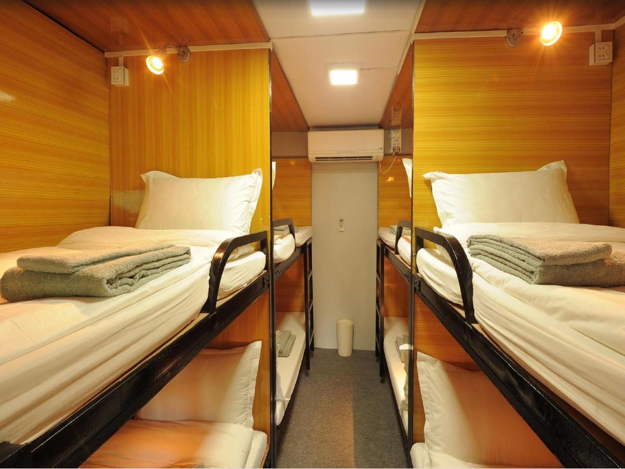 Space Boutique Hostel Yangon Dış mekan fotoğraf