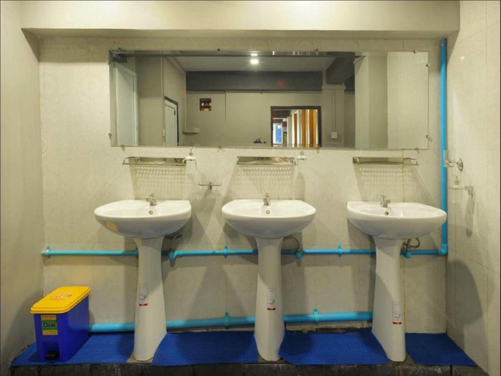 Space Boutique Hostel Yangon Dış mekan fotoğraf