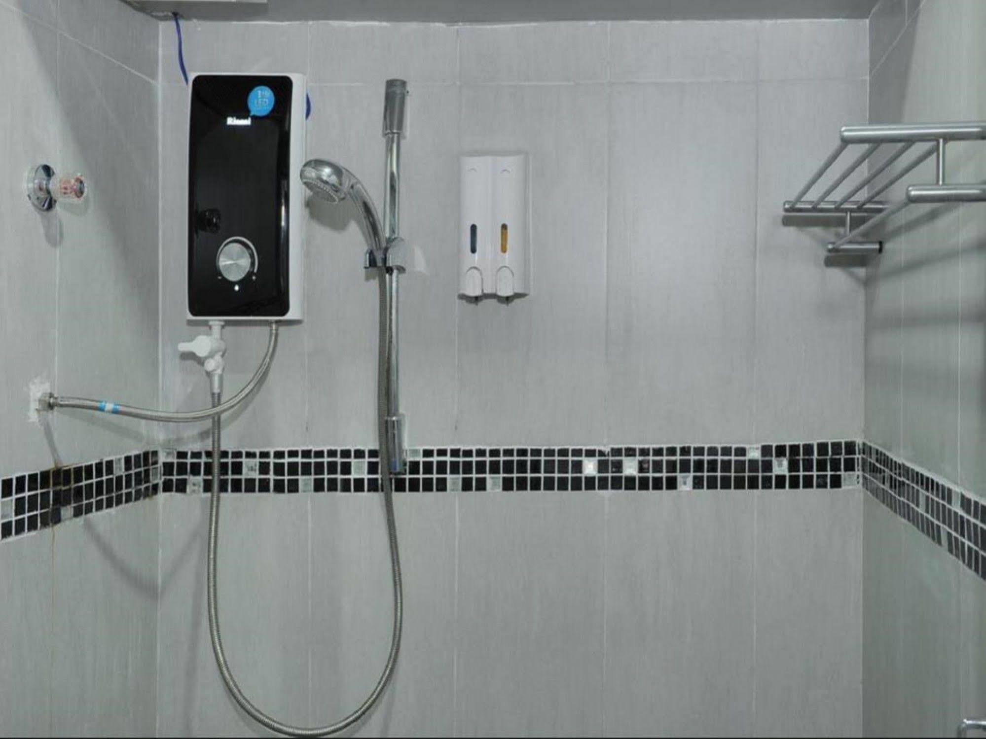 Space Boutique Hostel Yangon Dış mekan fotoğraf